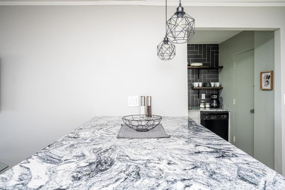 Downtown! Paid Onsite Parking! City View! Lm1706 Атланта Екстер'єр фото