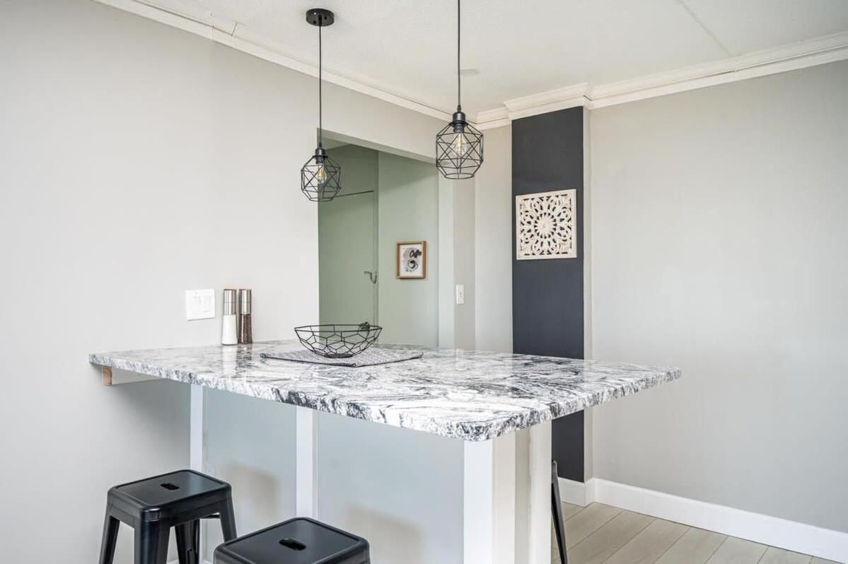Downtown! Paid Onsite Parking! City View! Lm1706 Атланта Екстер'єр фото
