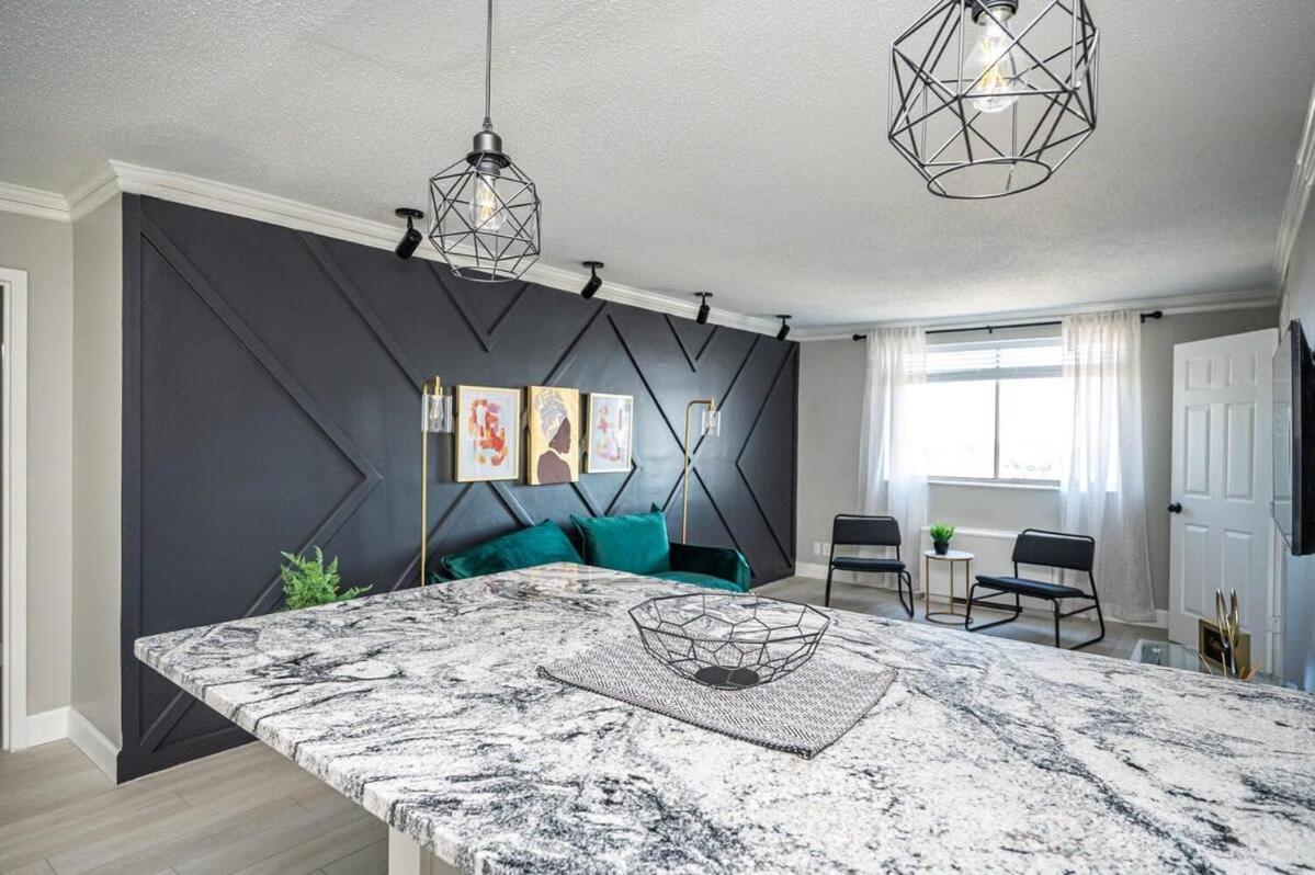 Downtown! Paid Onsite Parking! City View! Lm1706 Атланта Екстер'єр фото